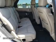 ✅ 2018 Land Rover Discovery HSE • VIN: SALRR2RV3JA049303 • Lot: 67850765. Wystawiony na Copart z przebiegiem 44 663 mil. Bezpłatny archiwum sprzedaży aukcyjnych z USA i szczegółowy raport historii pojazdu na DreamBid. Zdjęcie 11.