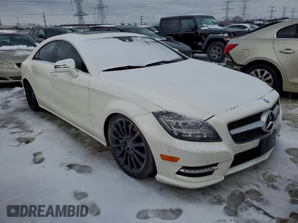 ✅ 2013 Mercedes-Benz CLS 550 • VIN: WDDLJ9BB9DA078912 • Lot: 96170735. Wystawiony na Copart z przebiegiem Nie podano. Bezpłatny archiwum sprzedaży aukcyjnych z USA i szczegółowy raport historii pojazdu na DreamBid. Zdjęcie 4.