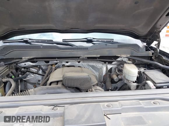 ✅ 2015 Chevrolet Silverado 2500HD LT • VIN: 1GC2KVEG6FZ509763 • Lot: 42538078. Wystawiony na IAAI z przebiegiem 143 756 mil. Bezpłatny archiwum sprzedaży aukcyjnych z USA i szczegółowy raport historii pojazdu na DreamBid. Zdjęcie 10.