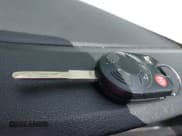 ✅ 2017 Ford Transit • VIN: 1FTYR1ZM8HKB53620 • Lot: 42345715. Wystawiony na IAAI z przebiegiem 223 303 mil. Bezpłatny archiwum sprzedaży aukcyjnych z USA i szczegółowy raport historii pojazdu na DreamBid. Zdjęcie 11.