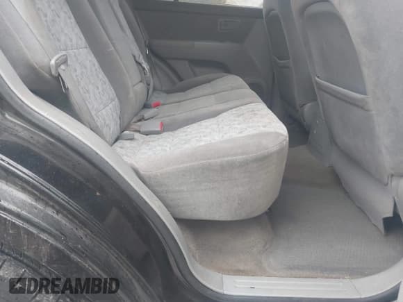 ✅ 2008 Kia Sorento LX • VIN: KNDJC735485841748 • Lot: 41569685. Wystawiony na IAAI z przebiegiem 136 239 mil. Bezpłatny archiwum sprzedaży aukcyjnych z USA i szczegółowy raport historii pojazdu na DreamBid. Zdjęcie 8.