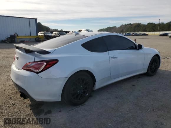 ✅ 2014 Hyundai Genesis Coupe 2.0T • VIN: KMHHT6KD4EU121686 • Lot: 85968484. Listed on Copart with Not provided. Free auction sales archive from the USA and detailed vehicle history report at DreamBid. Image 3.