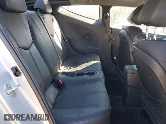 ✅ 2014 Hyundai Veloster Turbo • VIN: KMHTC6AE8EU183757 • Lot: 47384425. Wystawiony na Copart z przebiegiem 82 561 mil. Bezpłatny archiwum sprzedaży aukcyjnych z USA i szczegółowy raport historii pojazdu na DreamBid. Zdjęcie 10.