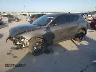 2024 Dodge Hornet GT z VIN ZACNDFANXR3A39930, wystawiony jako Copart lot #52500325 z przebiegiem 5 085 mil mil oraz Szkoda całkowita • Salvage title. Historia ofert i sprzedaży dostępna na DreamBid. Obrazek 1.