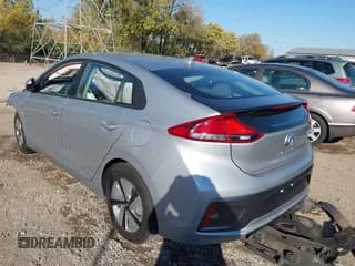 ✅ 2020 Hyundai Ioniq Blue • VIN: KMHC65LC1LU219492 • Lot: 40657406. Wystawiony na IAAI z przebiegiem 117 063 mil. Bezpłatny archiwum sprzedaży aukcyjnych z USA i szczegółowy raport historii pojazdu na DreamBid. Zdjęcie 3.