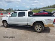 ✅ 2011 Toyota Tacoma • VIN: 3TMMU4FN1BM027692 • Лот: 41932621. Опубликован ранее на IAAI с пробегом 222 715 миль. Бесплатный доступ к архиву аукционных продаж из США и подробный отчёт об истории автомобиля на DreamBid. Изображение 14.