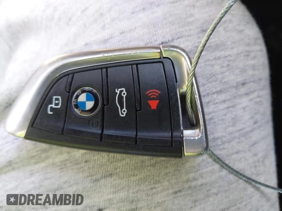 ✅ 2020 BMW 3 Series 330i xDrive • VIN: 3MW5R7J02L8B03933 • Lot: 42759893. Listed on IAAI with 57,236 mi. Free auction sales archive from the USA and detailed vehicle history report at DreamBid. Image 11.