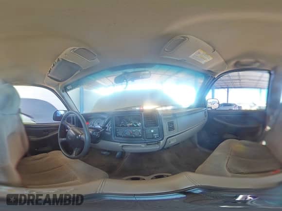 ✅ 2002 Chevrolet Silverado 1500 LS • VIN: 1GCEC19V12Z239654 • Lot: 90499805. Wystawiony na Copart z przebiegiem 196 810 mil mil. Skorzystaj z bezpłatnego archiwum sprzedaży aukcyjnych z USA i zobacz szczegółowy raport historii pojazdu na DreamBid. Zdjęcie 14.