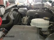 ✅ 2004 GMC Sierra 2500 SL • VIN: 1GDHC24U94E215240 • Lot: 41332466. Wystawiony na IAAI z przebiegiem 104 000 mil. Bezpłatny archiwum sprzedaży aukcyjnych z USA i szczegółowy raport historii pojazdu na DreamBid. Zdjęcie 12.