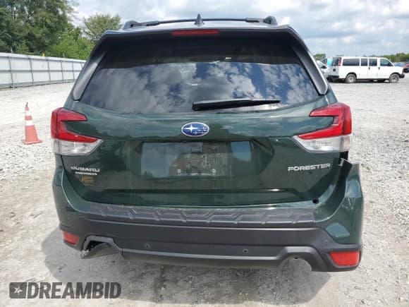 ✅ 2024 Subaru Forester Limited • VIN: JF2SKALC2RH501132 • Лот: 71096885. Опубликован ранее на Copart с пробегом 15 874 миль. Бесплатный доступ к архиву аукционных продаж из США и подробный отчёт об истории автомобиля на DreamBid. Изображение 6.