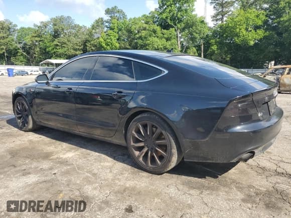 ✅ 2014 Audi A7 Premium Plus • VIN: WAUWGAFC1EN031035 • Lot: 56937985. Listed on Copart with 172,367 mi. Free auction sales archive from the USA and detailed vehicle history report at DreamBid. Image 2.