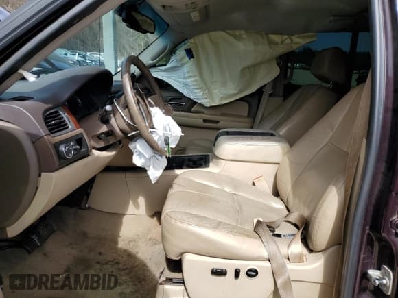 ✅ 2009 Chevrolet Silverado 1500 • VIN: 2GCEC330691105735 • Lot: 47586235. Listed on Copart with 256,787 mi. Free auction sales archive from the USA and detailed vehicle history report at DreamBid. Image 7.