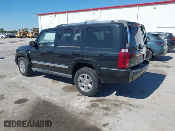✅ 2006 Jeep Commander Limited • VIN: 1J8HG58N26C338821 • Lot: 43420430. Wystawiony na IAAI z przebiegiem 224 054 mil. Bezpłatny archiwum sprzedaży aukcyjnych z USA i szczegółowy raport historii pojazdu na DreamBid. Zdjęcie 3.