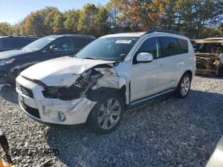 2013 Mitsubishi Outlander SE с VIN JA4JT3AW3DU002382, выставлен на аукционе Copart как лот 86447705 с пробегом 94 927 миль миль и Чистый • Clean title. История ставок и продаж доступна на DreamBid. Изображение 1.