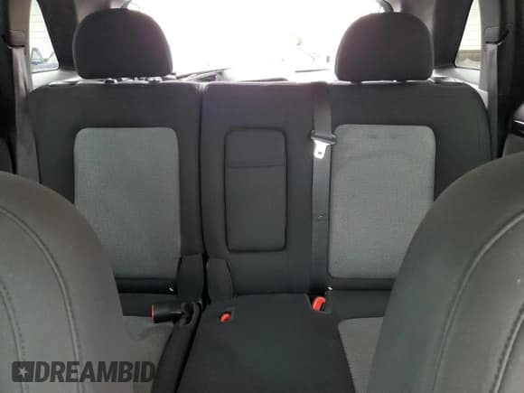 ✅ 2013 Chevrolet Captiva Sport LS • VIN: 3GNAL2EK8DS609893 • Lot: 43405205. Wystawiony na Copart z przebiegiem 131 336 mil. Bezpłatny archiwum sprzedaży aukcyjnych z USA i szczegółowy raport historii pojazdu na DreamBid. Zdjęcie 10.