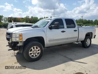 ✅ 2013 Chevrolet Silverado 2500HD LT • VIN: 1GC1KXCG7DF224353 • Лот: 68229015. Опубликован ранее на Copart с пробегом Не указан. Бесплатный доступ к архиву аукционных продаж из США и подробный отчёт об истории автомобиля на DreamBid. Изображение 1.