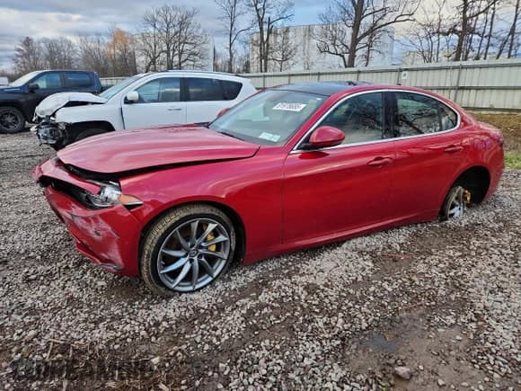 ✅ 2017 Alfa Romeo Giulia • VIN: ZARFAEDN3H7552501 • Lot: 91978655. Listed on Copart with Not provided. Free auction sales archive from the USA and detailed vehicle history report at DreamBid. Image 1.