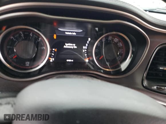 ✅ 2020 Dodge Challenger GT • VIN: 2C3CDZJG5LH188990 • Lot: 71881742. Wystawiony na Copart z przebiegiem 47 485 mil. Bezpłatny archiwum sprzedaży aukcyjnych z USA i szczegółowy raport historii pojazdu na DreamBid. Zdjęcie 9.