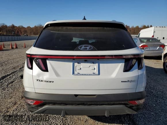 ✅ 2022 Hyundai Tucson Limited • VIN: KM8JECA16NU027312 • Lot: 77644154. Wystawiony na Copart z przebiegiem 28 973 mil. Bezpłatny archiwum sprzedaży aukcyjnych z USA i szczegółowy raport historii pojazdu na DreamBid. Zdjęcie 6.