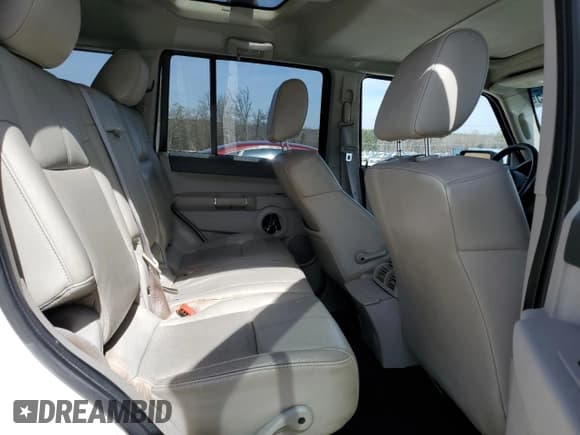 ✅ 2006 Jeep Commander Limited • VIN: 1J8HH58N86C247954 • Lot: 49720745. Listed on Copart with 254,820 mi. Free auction sales archive from the USA and detailed vehicle history report at DreamBid. Image 11.