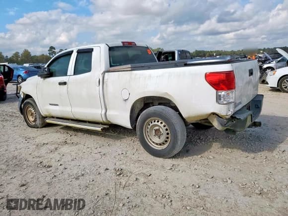 ✅ 2011 Toyota Tundra • VIN: 5TFRM5F11BX027968 • Lot: 93070725. Listed on Copart with 361,671 mi. Free auction sales archive from the USA and detailed vehicle history report at DreamBid. Image 2.