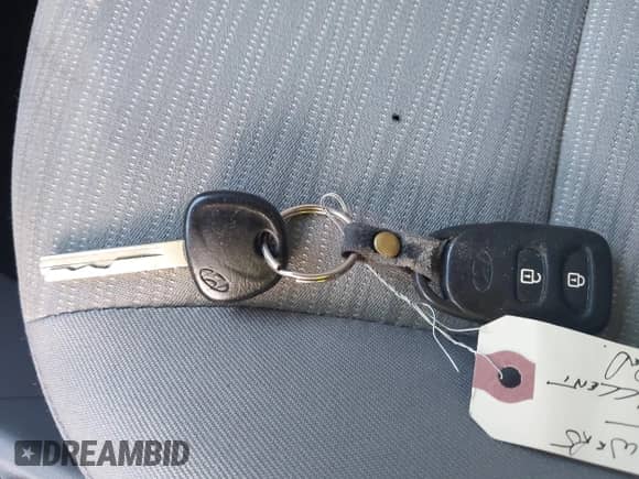 2015 Hyundai Accent GLS с VIN KMHCT4AE6FU857877, выставлен на аукционе IAAI как лот 43544512 с пробегом 143 627 миль миль и . История ставок и продаж доступна на DreamBid. Изображение 11.