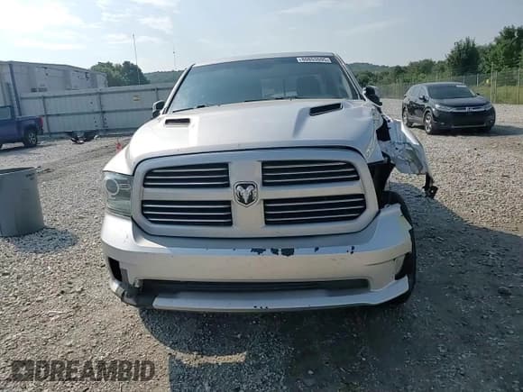 ✅ 2014 Ram 1500 Sport • VIN: 1C6RR7HTXES251714 • Lot: 80853595. Listed on Copart with 194,762 mi. Free auction sales archive from the USA and detailed vehicle history report at DreamBid. Image 14.
