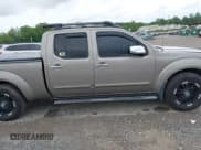 ✅ 2009 Nissan Frontier SE • VIN: 1N6AD09WX9C423595 • Лот: 42210046. Опубликован ранее на IAAI с пробегом 117 142 миль. Бесплатный доступ к архиву аукционных продаж из США и подробный отчёт об истории автомобиля на DreamBid. Изображение 13.