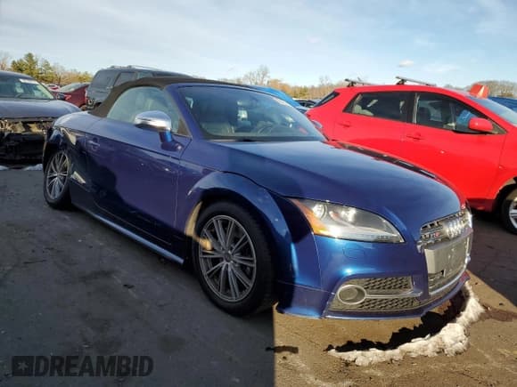 ✅ 2012 Audi TTS 2.0T • VIN: TRUS1AFK9C1009286 • Lot: 82451404. Wystawiony na Copart z przebiegiem 76 078 mil. Bezpłatny archiwum sprzedaży aukcyjnych z USA i szczegółowy raport historii pojazdu na DreamBid. Zdjęcie 4.