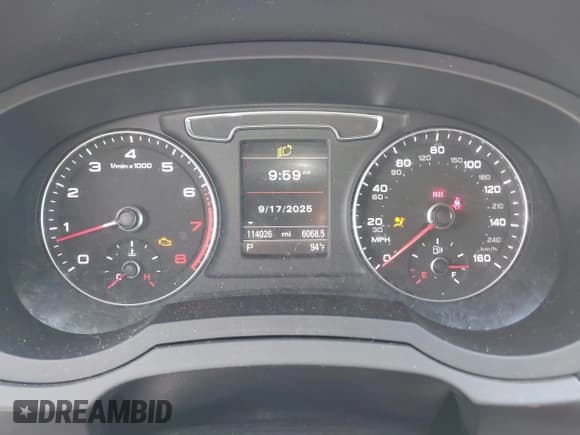 ✅ 2017 Audi Q3 Prestige • VIN: WA1GCCFSXHR005918 • Lot: 43253002. Listed on IAAI with 114,026 mi. Free auction sales archive from the USA and detailed vehicle history report at DreamBid. Image 7.