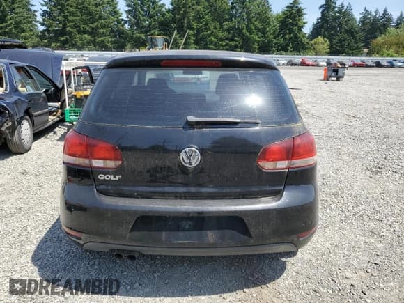 ✅ 2013 Volkswagen Golf w/Conv & Sunroof • VIN: WVWBB7AJ5DW005104 • Лот: 60706685. Опубликован ранее на Copart с пробегом 111 146 миль. Бесплатный доступ к архиву аукционных продаж из США и подробный отчёт об истории автомобиля на DreamBid. Изображение 6.