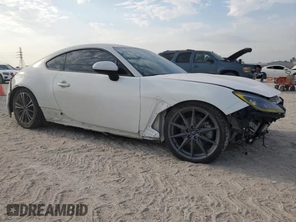 ✅ 2022 Subaru BRZ Limited • VIN: JF1ZDBE13N9702444 • Лот: 68569054. Опубликован ранее на Copart с пробегом 16 623 миль. Бесплатный доступ к архиву аукционных продаж из США и подробный отчёт об истории автомобиля на DreamBid. Изображение 4.