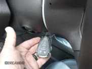 ✅ 2023 Chevrolet Traverse High Country • VIN: 1GNEVNKW7PJ108505 • Lot: 42315127. Wystawiony na IAAI z przebiegiem 79 674 mil. Bezpłatny archiwum sprzedaży aukcyjnych z USA i szczegółowy raport historii pojazdu na DreamBid. Zdjęcie 11.