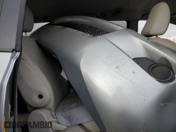 ✅ 2013 Toyota Sienna L • VIN: 5TDZK3DC4DS348524 • Lot: 80899465. Listed on Copart with 151,718 mi. Free auction sales archive from the USA and detailed vehicle history report at DreamBid. Image 10.