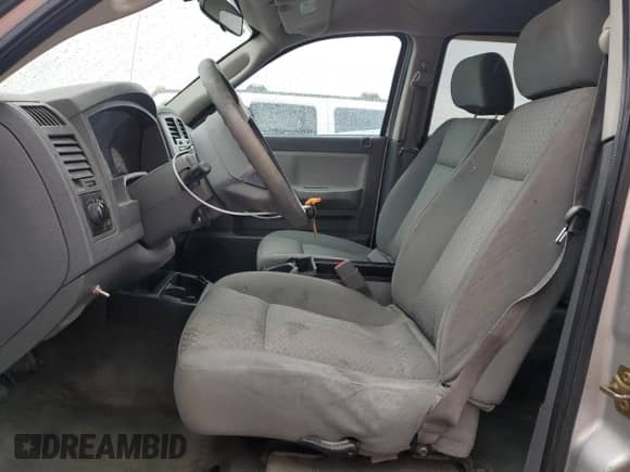 2007 Dodge Dakota ST с VIN 1D7HE28K57S127580, выставлен на аукционе Copart как лот 89140415 с пробегом 219 408 миль миль и Списание • Salvage title. История ставок и продаж доступна на DreamBid. Изображение 7.