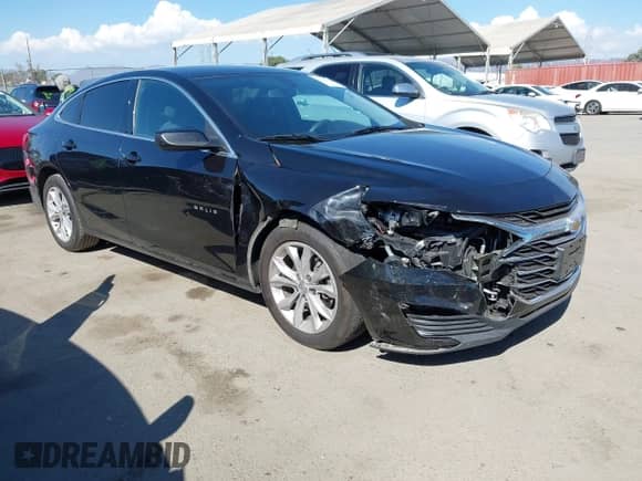 2021 Chevrolet Malibu LT z VIN 1G1ZD5ST4MF029092, wystawiony jako IAAI lot #43140843 z przebiegiem 82 605 mil mil oraz . Historia ofert i sprzedaży dostępna na DreamBid. Obrazek 1.