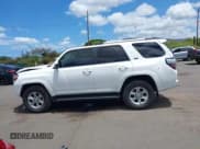 ✅ 2021 Toyota 4Runner SR5 • VIN: JTEMU5JR3M5944752 • Lot: 42174806. Listed on IAAI with 31,838 mi. Free auction sales archive from the USA and detailed vehicle history report at DreamBid. Image 15.