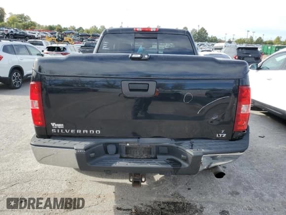 ✅ 2010 Chevrolet Silverado 1500 LTZ • VIN: 3GCRKTE23AG157158 • Лот: 87236585. Опубликован ранее на Copart с пробегом 144 666 миль. Бесплатный доступ к архиву аукционных продаж из США и подробный отчёт об истории автомобиля на DreamBid. Изображение 6.