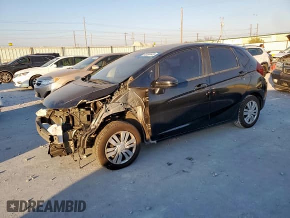 ✅ 2016 Honda Fit LX • VIN: JHMGK5H58GX026612 • Лот: 92034445. Опубликован ранее на Copart с пробегом 118 266 миль. Бесплатный доступ к архиву аукционных продаж из США и подробный отчёт об истории автомобиля на DreamBid. Изображение 1.