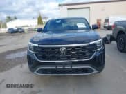 ✅ 2025 Volkswagen Atlas SE • VIN: 1V2HE2CA1SC228030 • Lot: 43715964. Listed on IAAI with 11,326 mi. Free auction sales archive from the USA and detailed vehicle history report at DreamBid. Image 13.