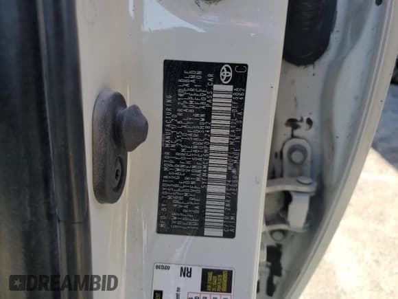 ✅ 2021 Toyota Corolla SE • VIN: 5YFM4MCE6MP072482 • Lot: 43141855. Wystawiony na Copart z przebiegiem 67 082 mil. Bezpłatny archiwum sprzedaży aukcyjnych z USA i szczegółowy raport historii pojazdu na DreamBid. Zdjęcie 13.