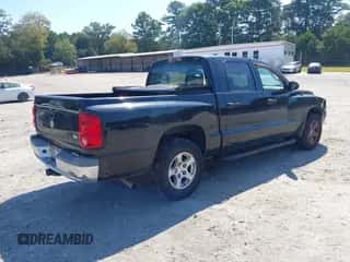 2005 Dodge Dakota SLT с VIN 1D7HE48N25S142458, выставлен на аукционе IAAI как лот 43213106 с пробегом 196 705 миль миль и . История ставок и продаж доступна на DreamBid. Изображение 4.