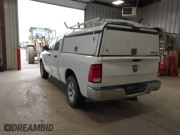 2016 Ram 1500 Express with VIN 1C6RR7FT8GS124465, listed as a IAAI auction lot 42553799 with 202,955 mi miles and . Bid and sale history available at DreamBid. Image 3.