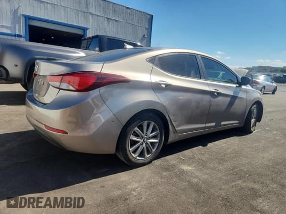✅ 2016 Hyundai Elantra SE • VIN: 5NPDH4AE3GH707456 • Lot: 81903465. Listed on Copart with 73,913 mi. Free auction sales archive from the USA and detailed vehicle history report at DreamBid. Image 3.