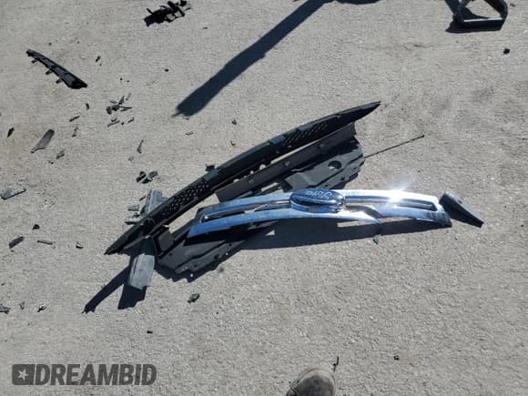 ✅ 2008 Ford Focus SE • VIN: 1FAHP35N58W172057 • Lot: 85383065. Wystawiony na Copart z przebiegiem 181 650 mil. Bezpłatny archiwum sprzedaży aukcyjnych z USA i szczegółowy raport historii pojazdu na DreamBid. Zdjęcie 12.