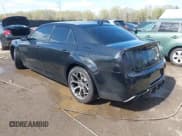 ✅ 2016 Chrysler 300 S • VIN: 2C3CCABGXGH238517 • Lot: 41892657. Wystawiony na IAAI z przebiegiem 83 791 mil. Bezpłatny archiwum sprzedaży aukcyjnych z USA i szczegółowy raport historii pojazdu na DreamBid. Zdjęcie 3.