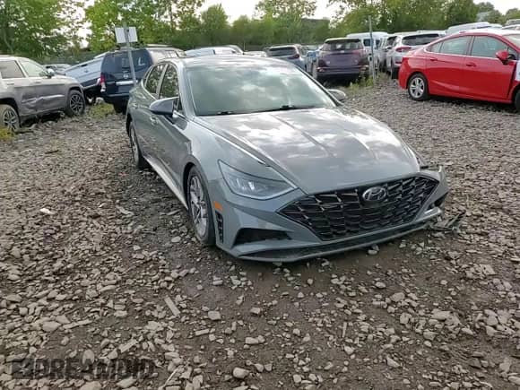 ✅ 2021 Hyundai Sonata SEL • VIN: 5NPEL4JA6MH093451 • Lot: 71672545. Listed on Copart with 80,906 mi miles. Access the free auction sales archive from the USA and view a detailed vehicle history report at DreamBid. Image 13.