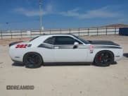 ✅ 2019 Dodge Challenger R/T Scat Pack Widebody • VIN: 2C3CDZFJ1KH546489 • Lot: 41857292. Wystawiony na IAAI z przebiegiem 61 055 mil. Bezpłatny archiwum sprzedaży aukcyjnych z USA i szczegółowy raport historii pojazdu na DreamBid. Zdjęcie 12.