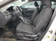 ✅ 2013 Volkswagen Passat Wolfsburg Edition • VIN: 1VWAH7A31DC007622 • Лот: 70897345. Опубликован ранее на Copart с пробегом 222 532 миль. Бесплатный доступ к архиву аукционных продаж из США и подробный отчёт об истории автомобиля на DreamBid. Изображение 7.