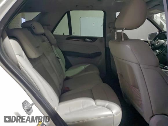 ✅ 2014 Mercedes-Benz M 350 • VIN: 4JGDA5HB9EA422492 • Лот: 94322165. Опубликован ранее на Copart с пробегом 144 480 миль. Бесплатный доступ к архиву аукционных продаж из США и подробный отчёт об истории автомобиля на DreamBid. Изображение 11.